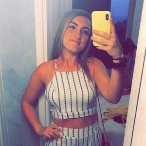 Meet your Posher, Michaela